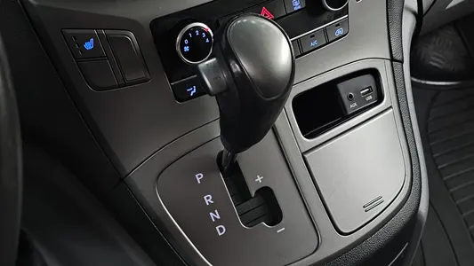 Hyundai 그랜드 스타렉스 2019 9