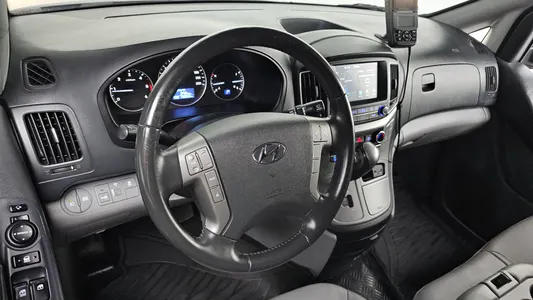 Hyundai 그랜드 스타렉스 2019 11