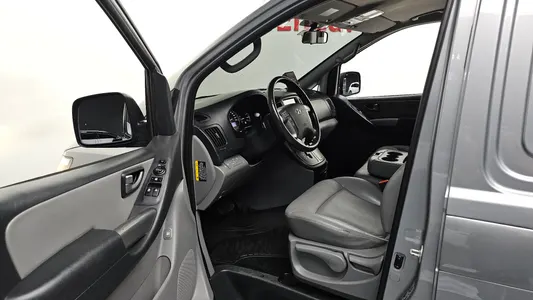 Hyundai 그랜드 스타렉스 2019 10