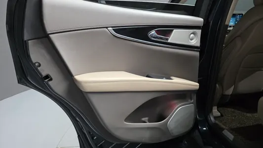 Lincoln 1 2.7 202A AWD 2023 25