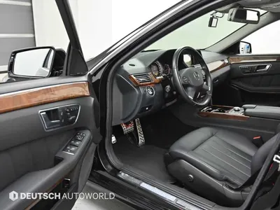 Mercedes-Benz E-Class W212 E300 2011 11
