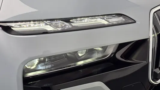 BMW 7 Series (G70) 740i xDrive M 2025 22