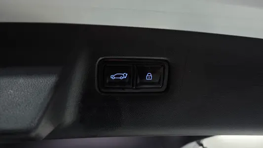 Hyundai (MX5) HEV 1.6 4WD 2024 19
