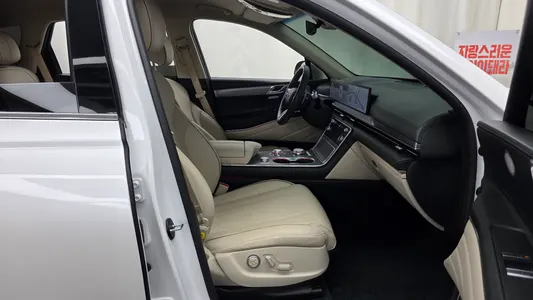Genesis GV80 2.5T 2WD 2023 11