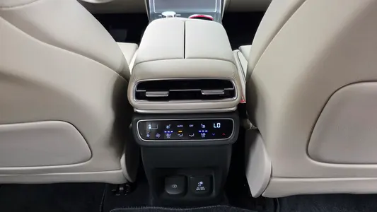 Genesis GV80 2.5T 2WD 2023 19