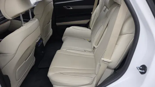Genesis GV80 2.5T 2WD 2023 26