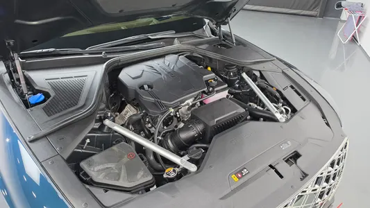 Genesis G80 (RG3) 2.5 2WD 2025 6