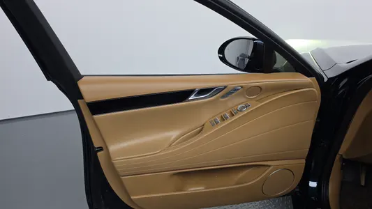 Genesis G80 (RG3) 2.5 2WD 2025 24