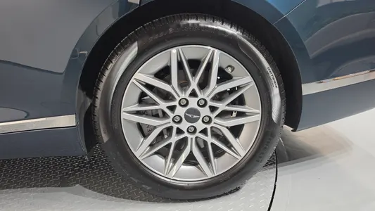Genesis G80 (RG3) 2.5 2WD 2025 21