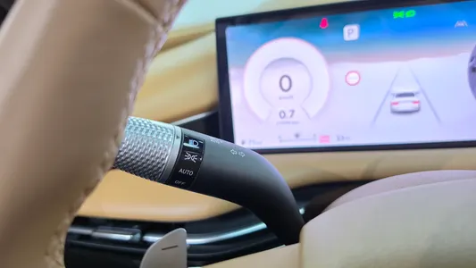 Genesis G80 (RG3) 2.5 2WD 2025 30