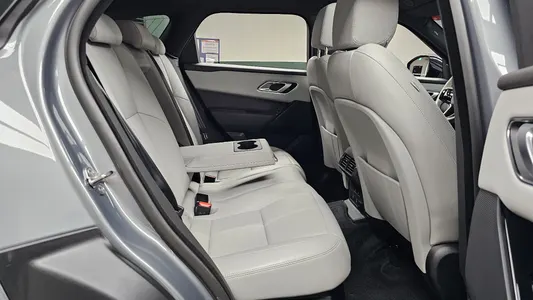 Land Rover 레인지로버 벨라 2.0 P250 SE 2025 26