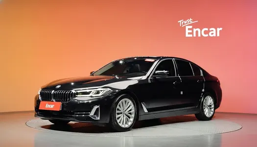 BMW 5 Series (G30) 520i 2021 20