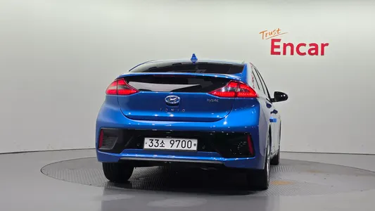 Hyundai 아이오닉 하이브리드 Q 2016 4