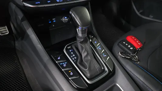 Hyundai 아이오닉 하이브리드 Q 2016 9