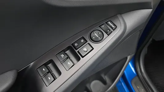 Hyundai 아이오닉 하이브리드 Q 2016 11
