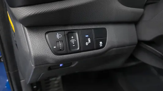 Hyundai 아이오닉 하이브리드 Q 2016 12