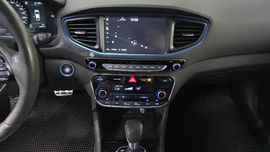 Hyundai 아이오닉 하이브리드 Q 2016 14