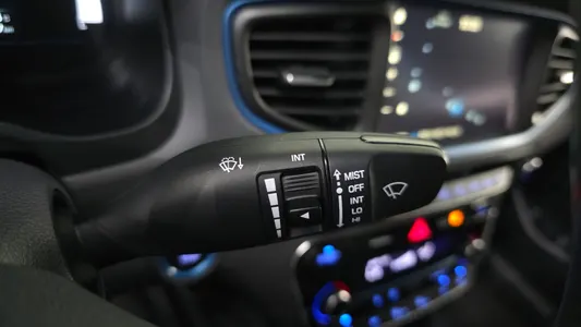 Hyundai 아이오닉 하이브리드 Q 2016 30