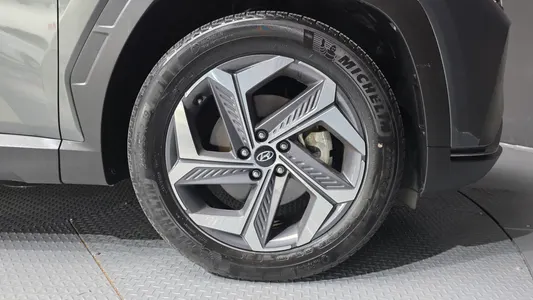 Hyundai (NX4) 1.6 4WD 2020 21