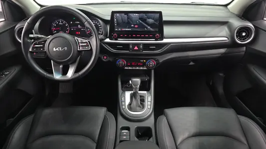 Kia K3 2 1.6 2021 7
