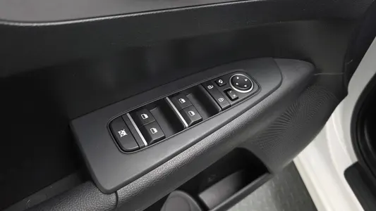 Kia K3 2 1.6 2021 31