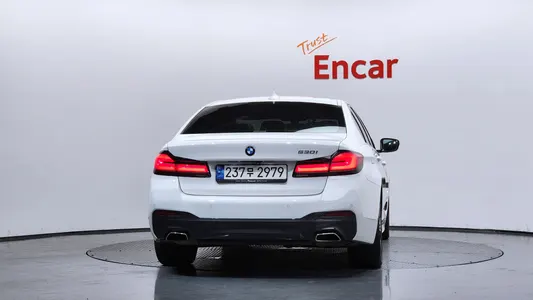 BMW 5 Series (G30) 530i M 2022 4