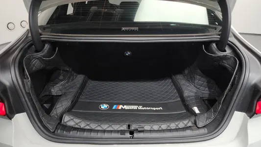 BMW 5 Series (G30) 530i M 2022 27