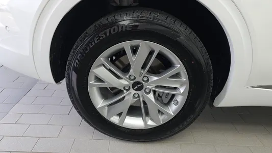 Genesis GV70 2.5T 2WD 2025 5