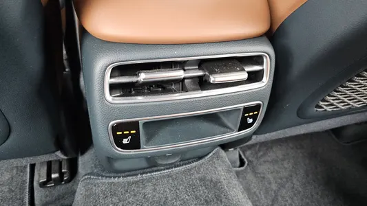 Genesis GV70 2.5T 2WD 2025 19