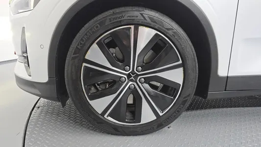Polestar 2 2022 4