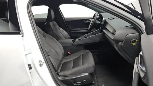 Polestar 2 2022 11