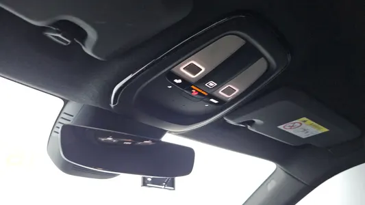 Polestar 2 2022 17