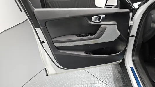 Polestar 2 2022 24