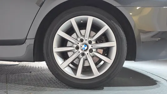 BMW 5 Series (F10) 520d 2015 21