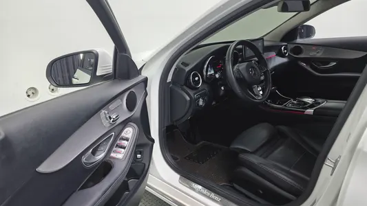 Mercedes-Benz C-Class W205 C220 d 4MATIC 2018 13