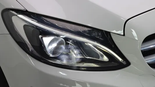 Mercedes-Benz C-Class W205 C220 d 4MATIC 2018 22