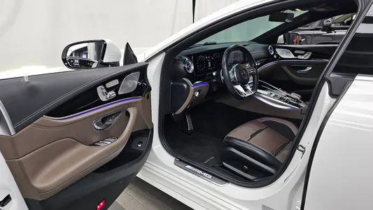 Mercedes-Benz AMG GT 4 43 4MATIC+ 2021 10
