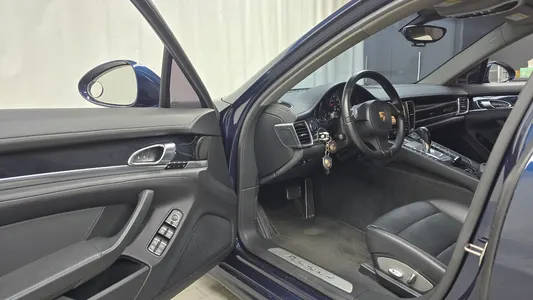 Porsche 파나메라 3.6 AWD 2012 10