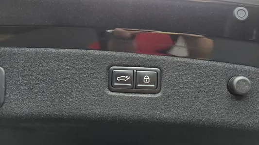 Kia K9 2 3.8 GDI AWD 2024 17