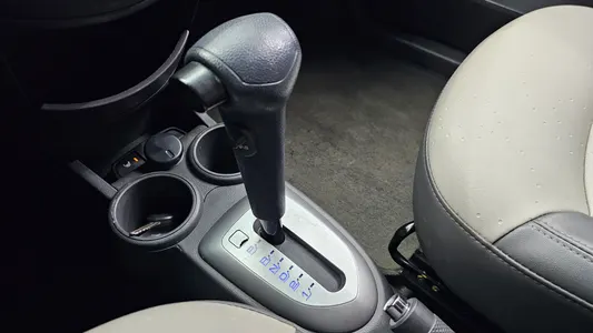 Chevrolet Spark LT 2012 9