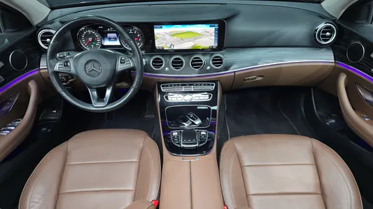 Mercedes-Benz E-Class W213 E200 2017 7