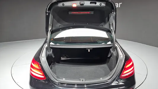 Mercedes-Benz E-Class W213 E200 2017 20