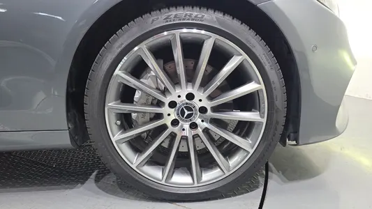 Mercedes-Benz E-Class W213 E350 4MATIC AMG Line 2019 21