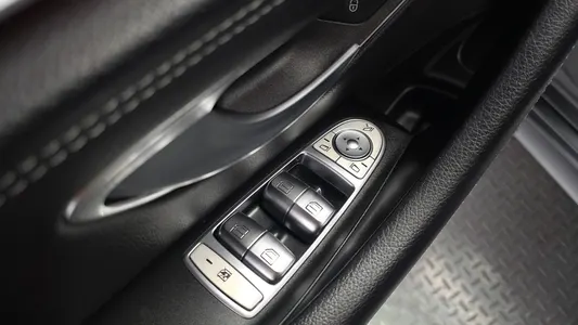 Mercedes-Benz E-Class W213 E350 4MATIC AMG Line 2019 31