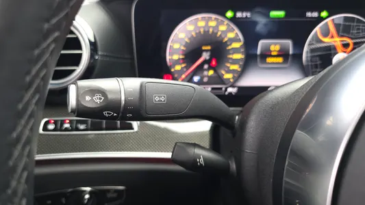 Mercedes-Benz E-Class W213 E350 4MATIC AMG Line 2019 27