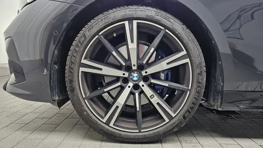 BMW 5 Series (G60) 530i xDrive M 2026 4