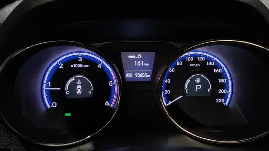 Hyundai ix 2WD LX20 2011 8