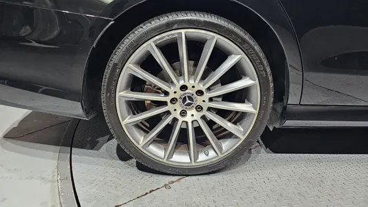 Mercedes-Benz E-Class W213 E300 4MATIC AMG Line 2018 5