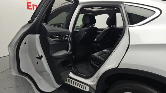 BMW X6 (F16) xDrive 30d 2016 12