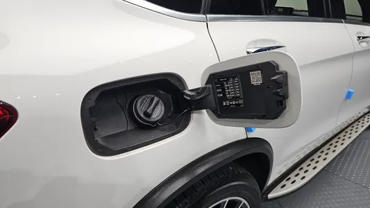 Mercedes-Benz GLC-Class X253 GLC300 4MATIC AMG Line 2019 38